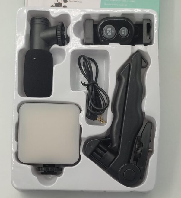 Smartphone & Camera Vlogging Studio Kits - Image 12